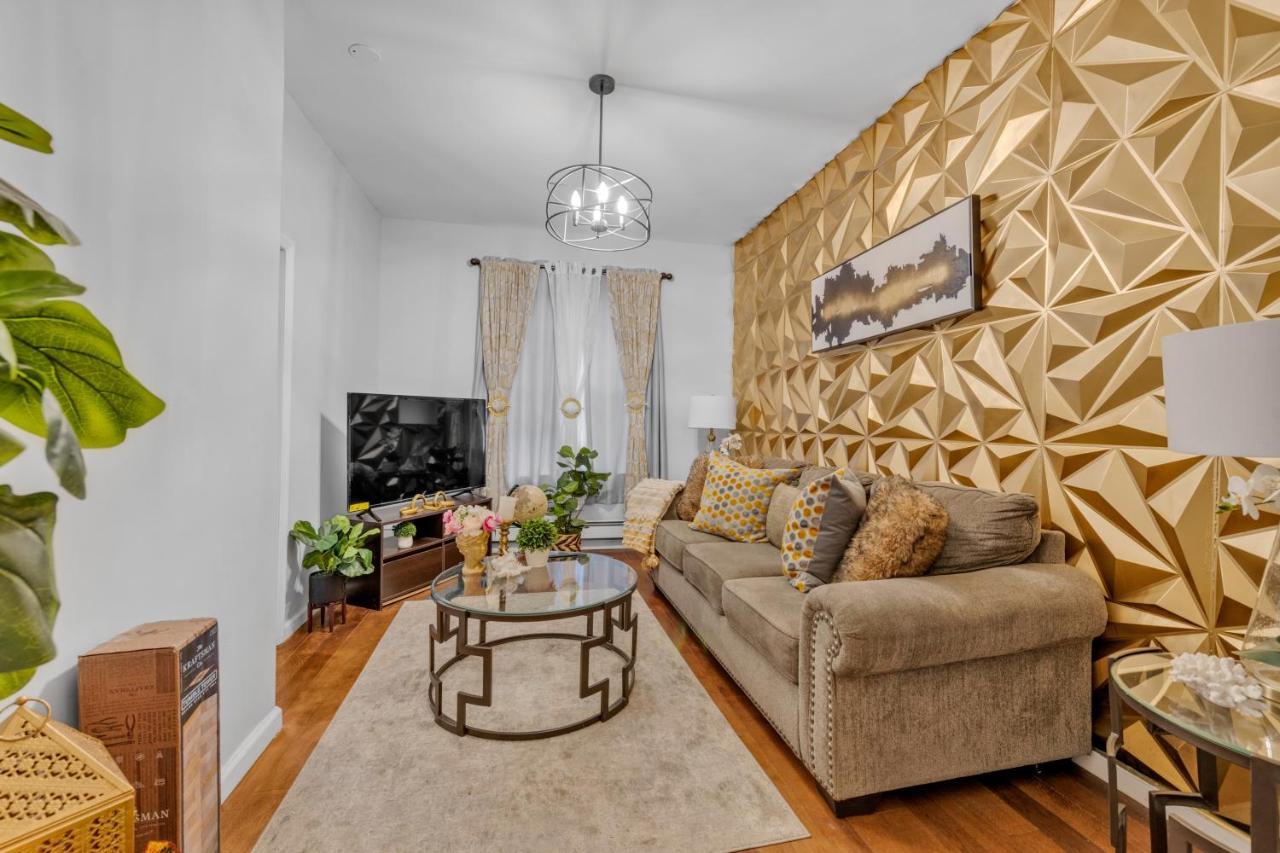 Brooklyn Golden Palace New York Exterior foto